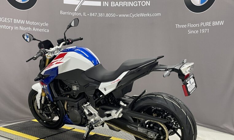 2024 BMW F900R New Motorcycle For Sale Barrington IL Cycle Werks